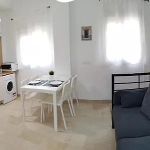 https://new-central-studio-and-parking-lemus.hotelsinnerja.org